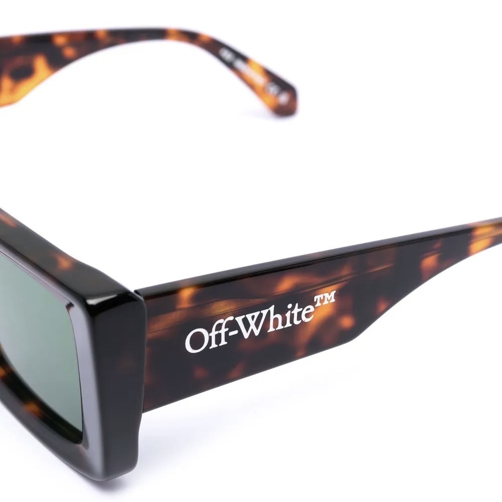 Off-White Savannah