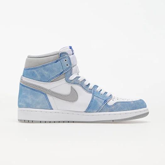 Air Jordan 1 Retro High OG "Hyper Royal"